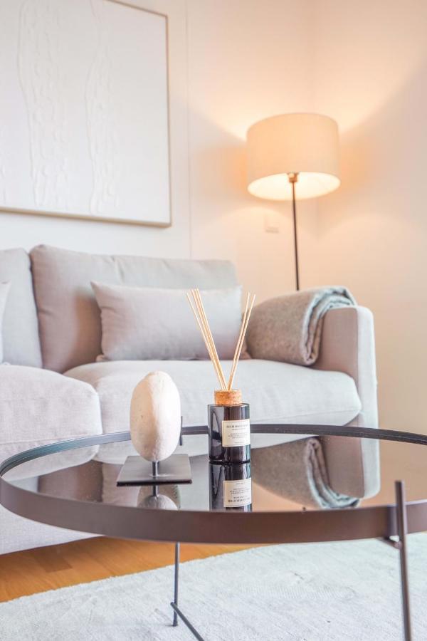 Suite In High-Rise On The Danube Vienna Exterior photo